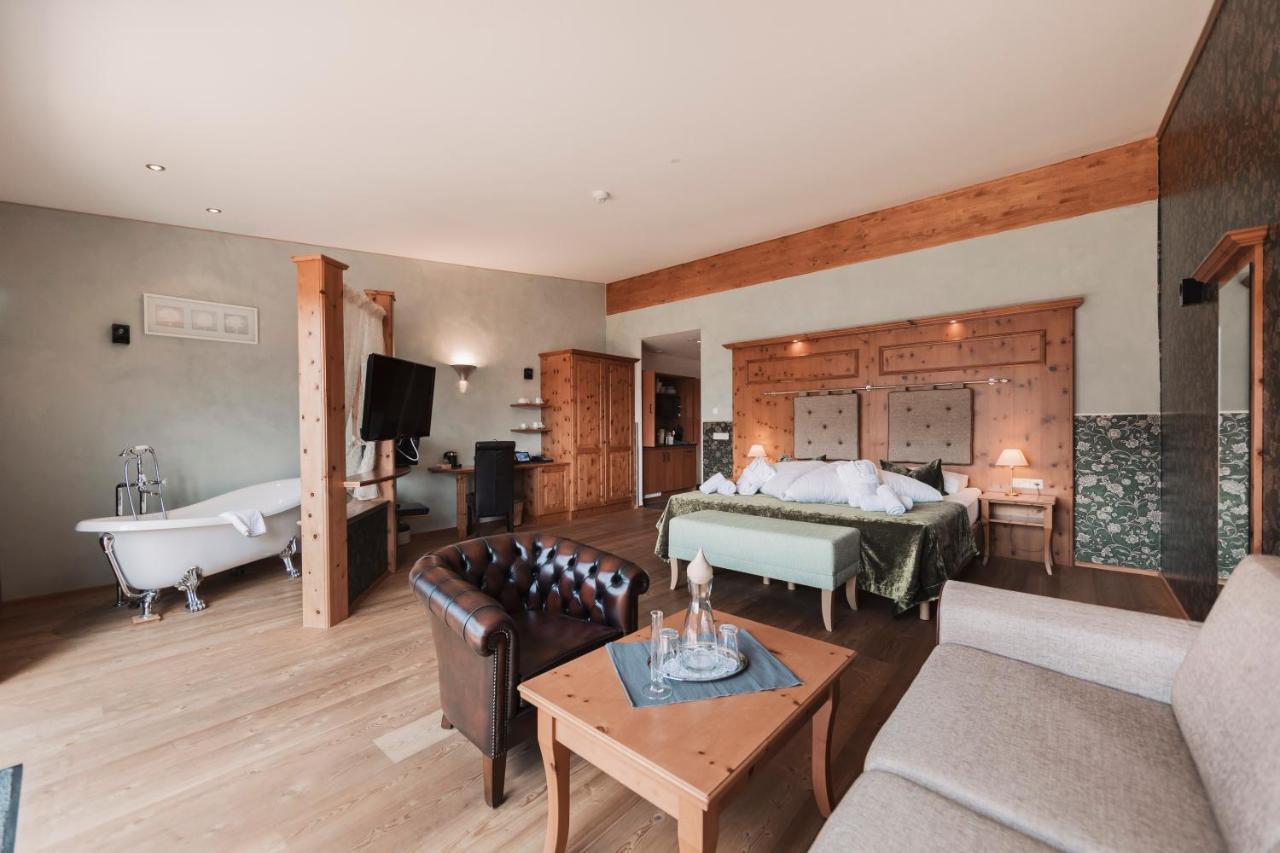 Wellness Aparthotel Panorama Alpin - Ferienwohnungen Jerzens Im Pitztal Exterior foto